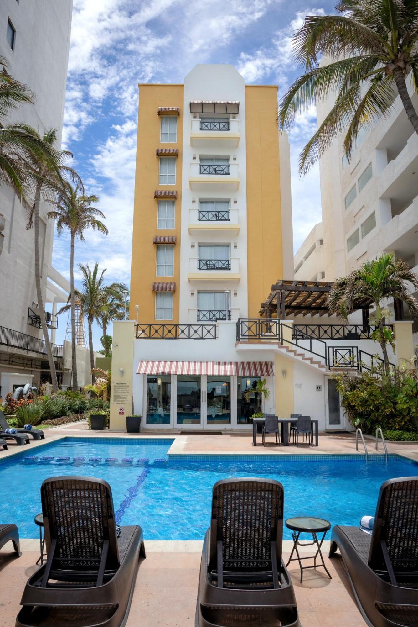 Best Western Hotel Posada Freeman Zona Dorada Mazatlan Dış mekan fotoğraf