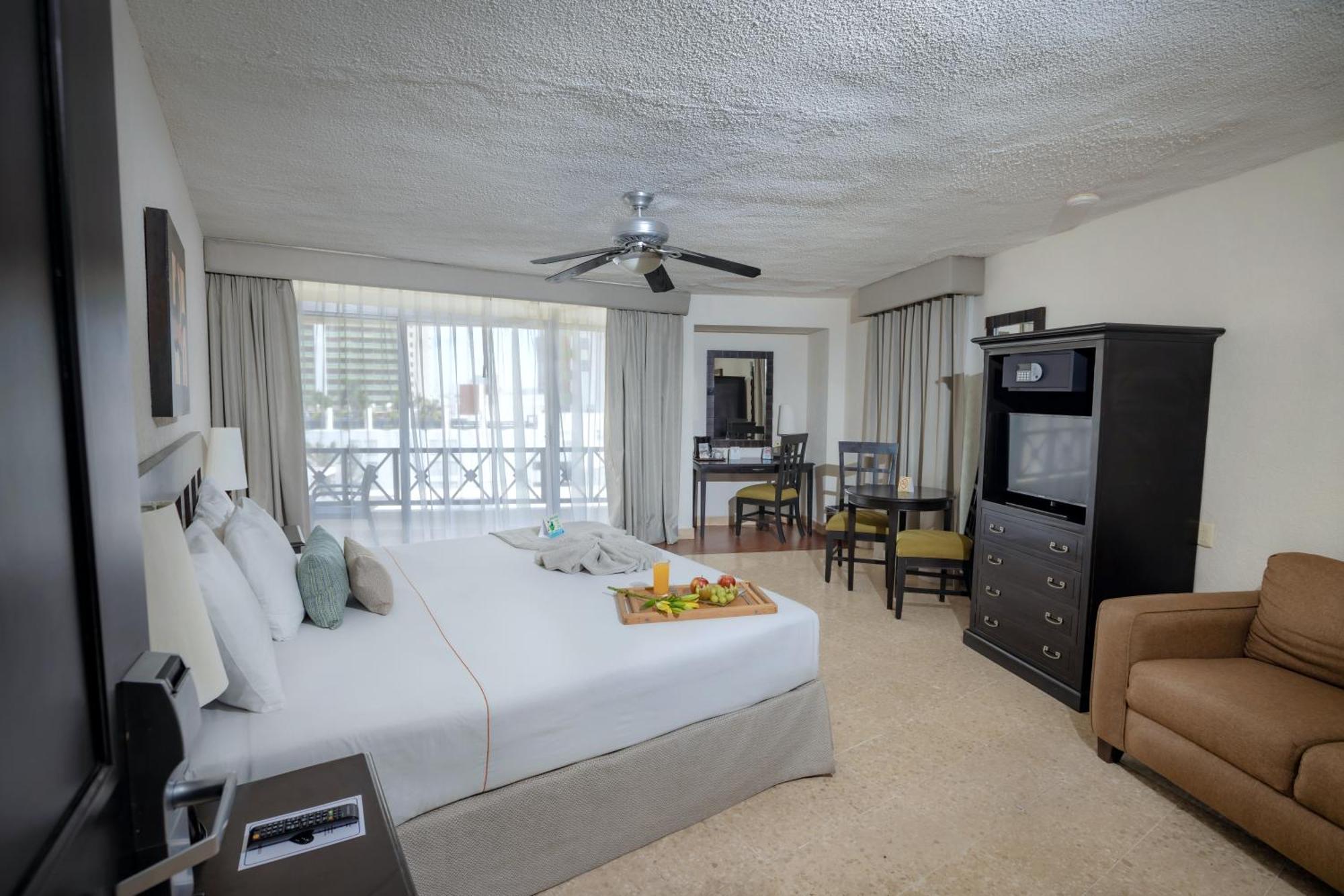 Best Western Hotel Posada Freeman Zona Dorada Mazatlan Dış mekan fotoğraf