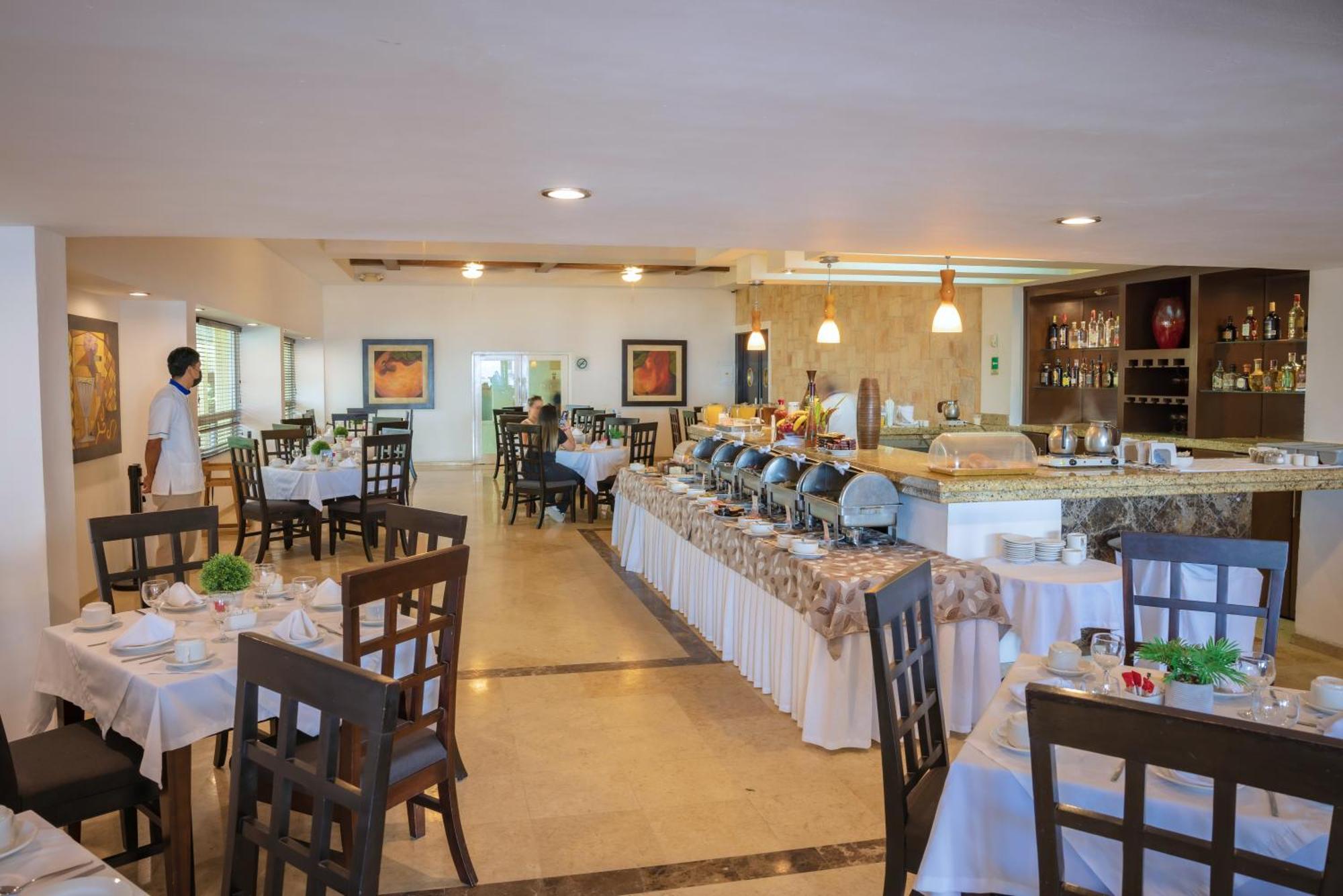 Best Western Hotel Posada Freeman Zona Dorada Mazatlan Dış mekan fotoğraf