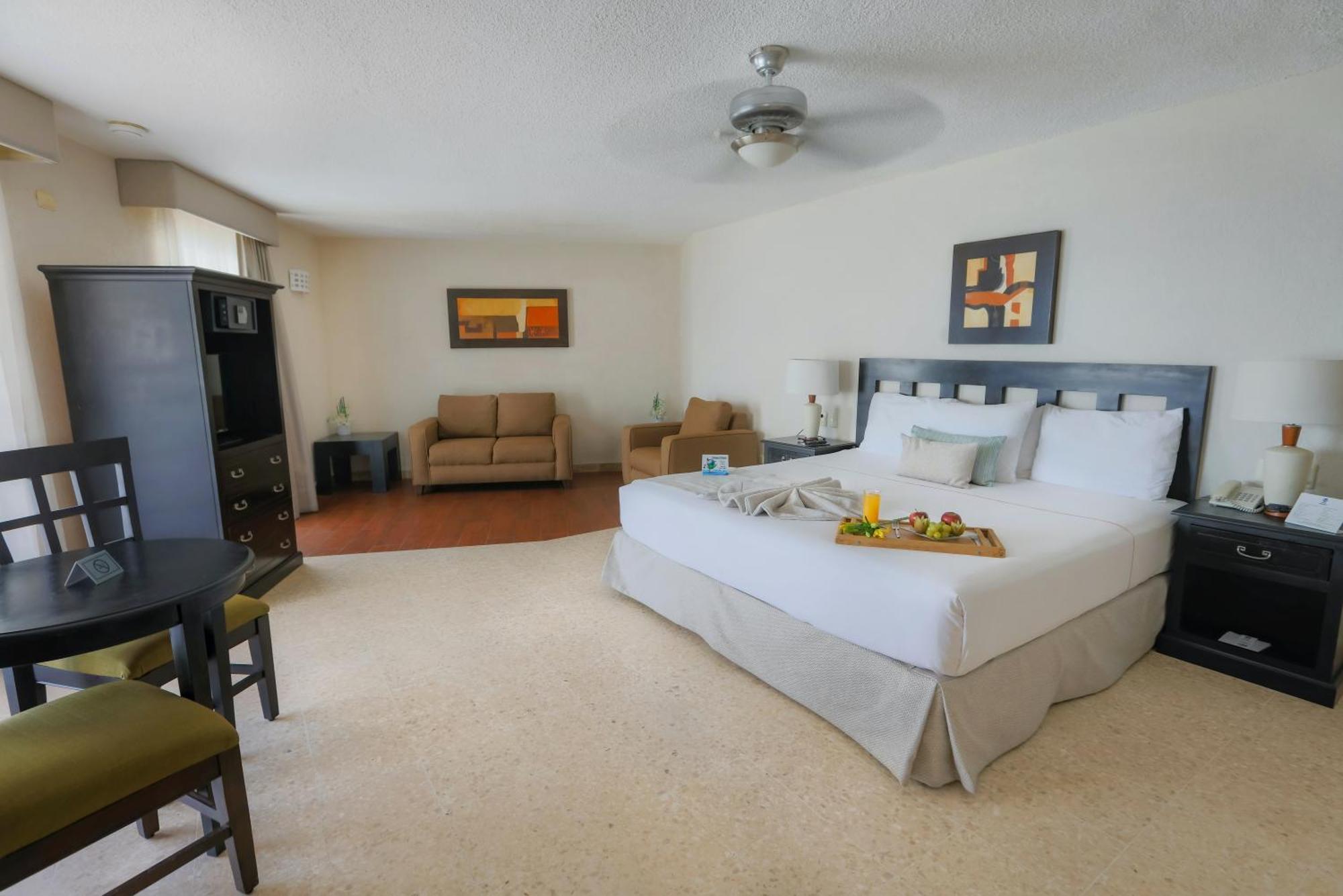Best Western Hotel Posada Freeman Zona Dorada Mazatlan Dış mekan fotoğraf