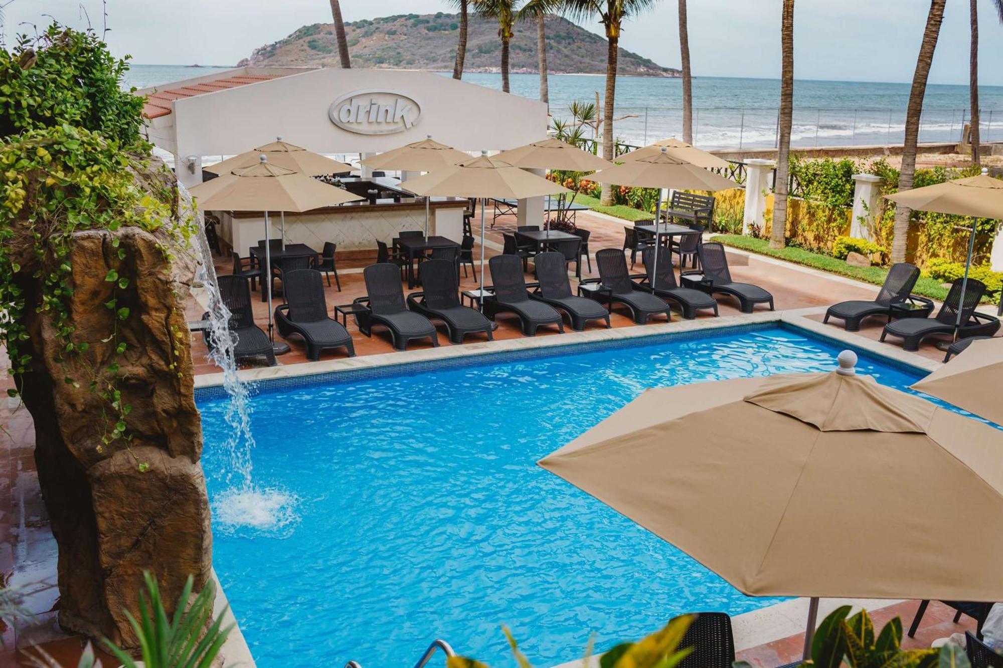 Best Western Hotel Posada Freeman Zona Dorada Mazatlan Dış mekan fotoğraf