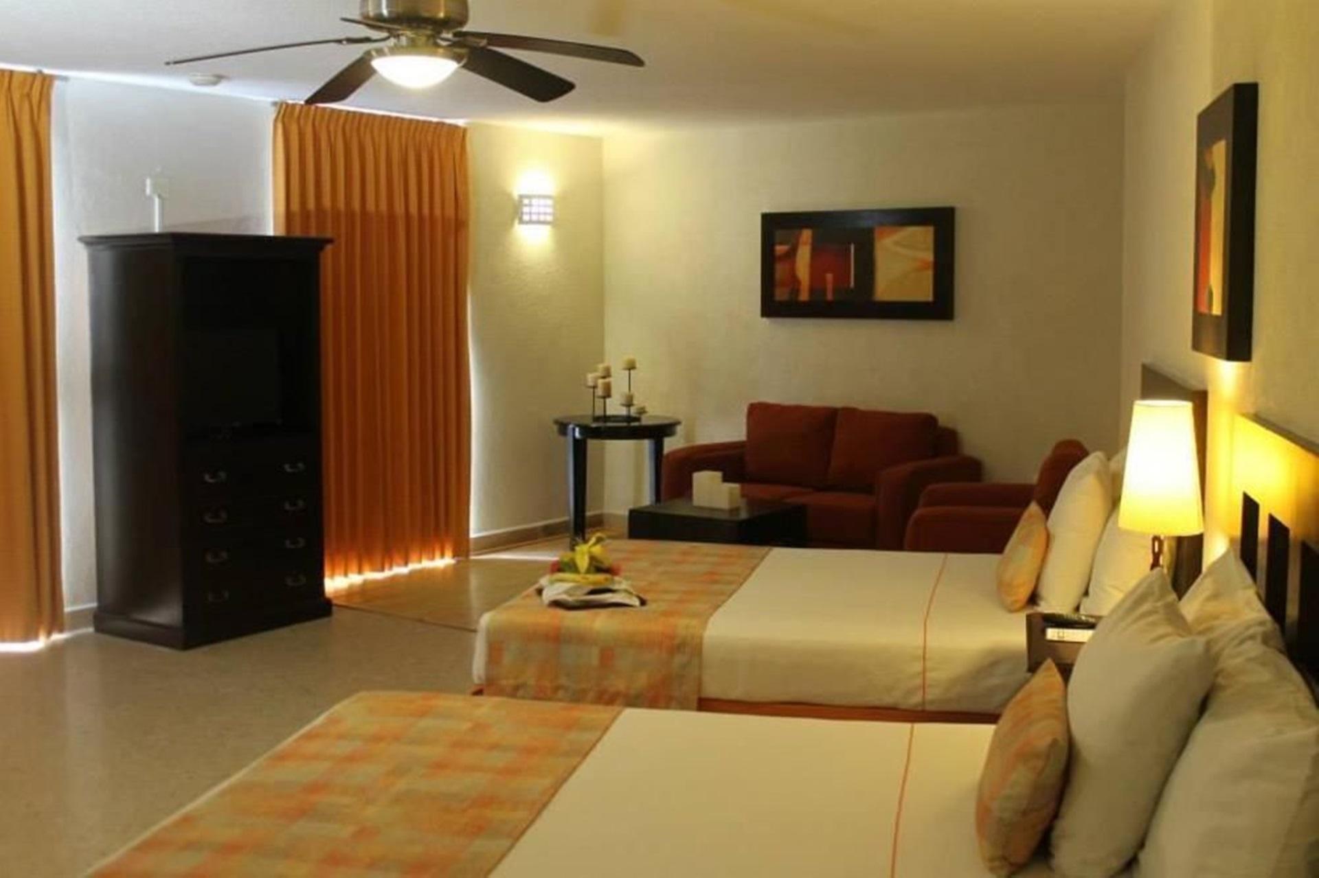 Best Western Hotel Posada Freeman Zona Dorada Mazatlan Dış mekan fotoğraf