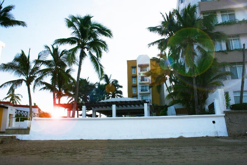 Best Western Hotel Posada Freeman Zona Dorada Mazatlan Dış mekan fotoğraf